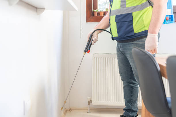  Walled Lake, MI Pest Control Pros